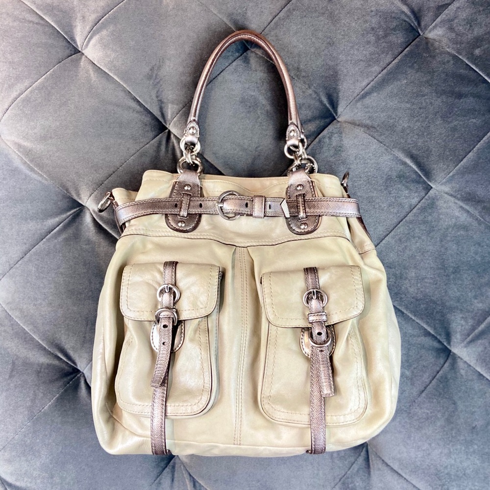 Coach Shoulder bag